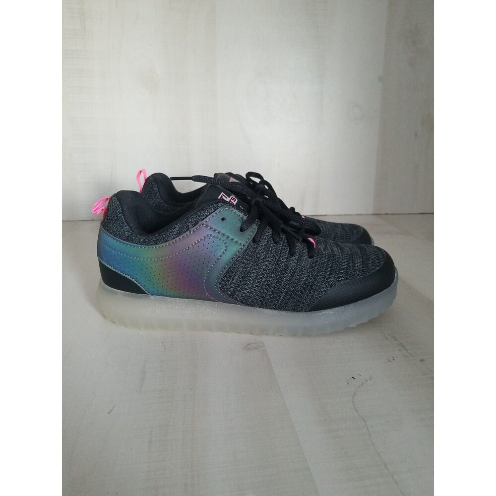 Girls shoes Size 6 Light up Sneakers Multi lights rechargeable not been worn